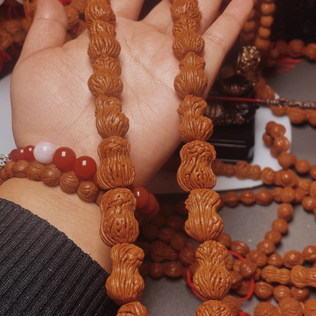 吊坠桃核龙纹桃枭