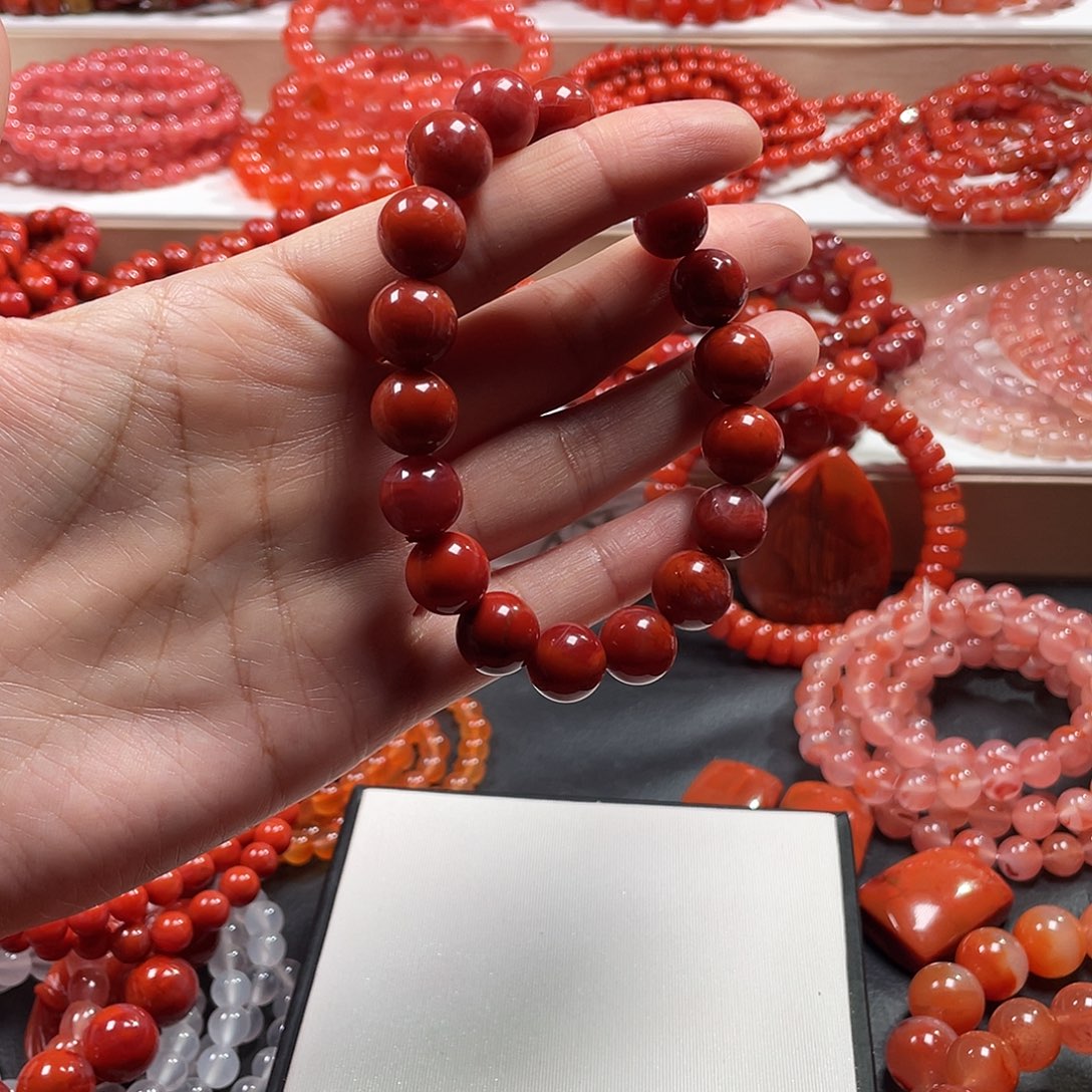 半***师南红玛瑙未镶嵌手链处理价格，默认微瑕