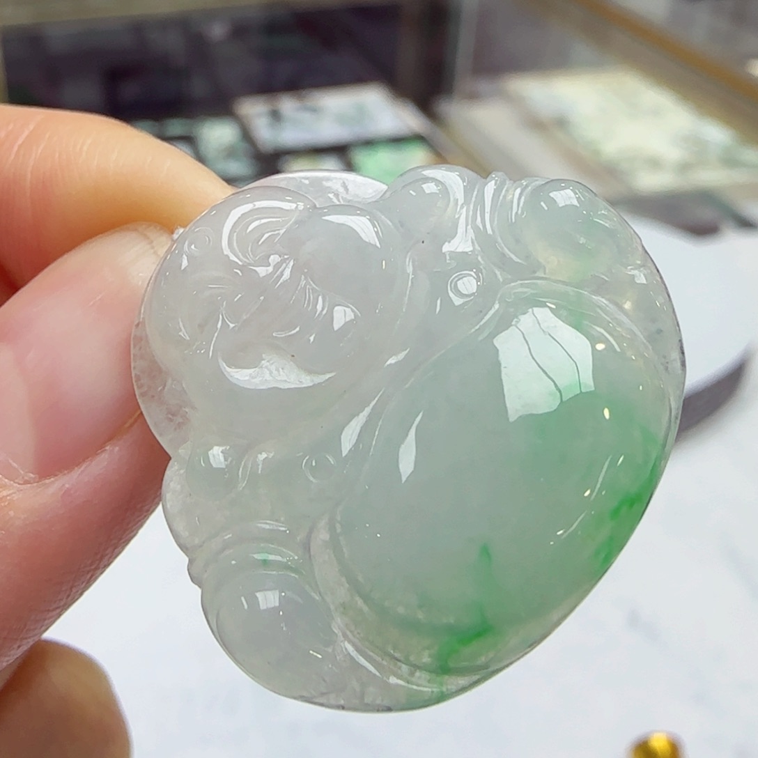 颈饰未镶嵌翡翠佛