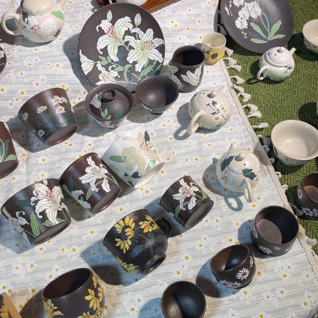 陶瓷哈哈哈哈哈哈哈