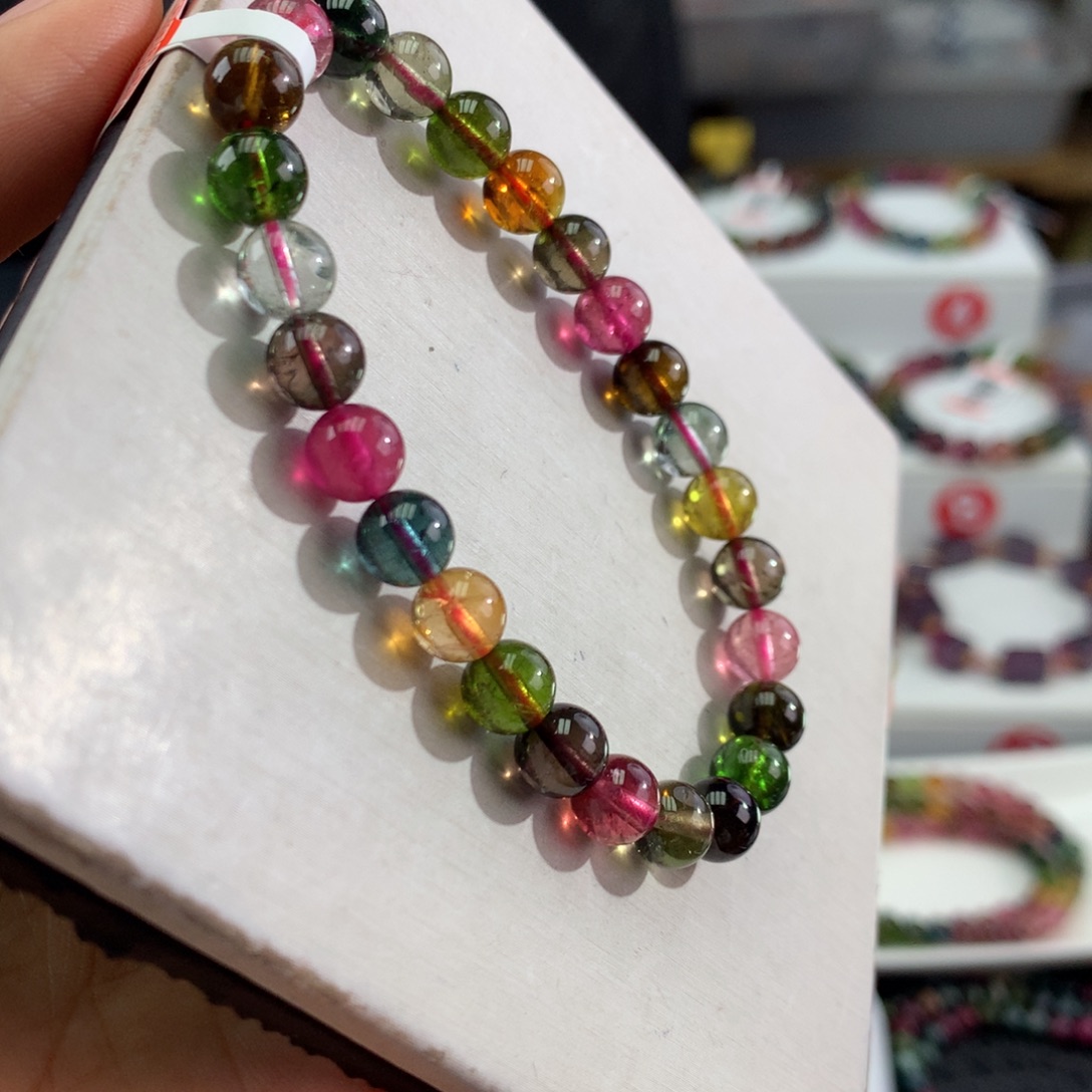 手链未镶嵌碧玺        7mm。   