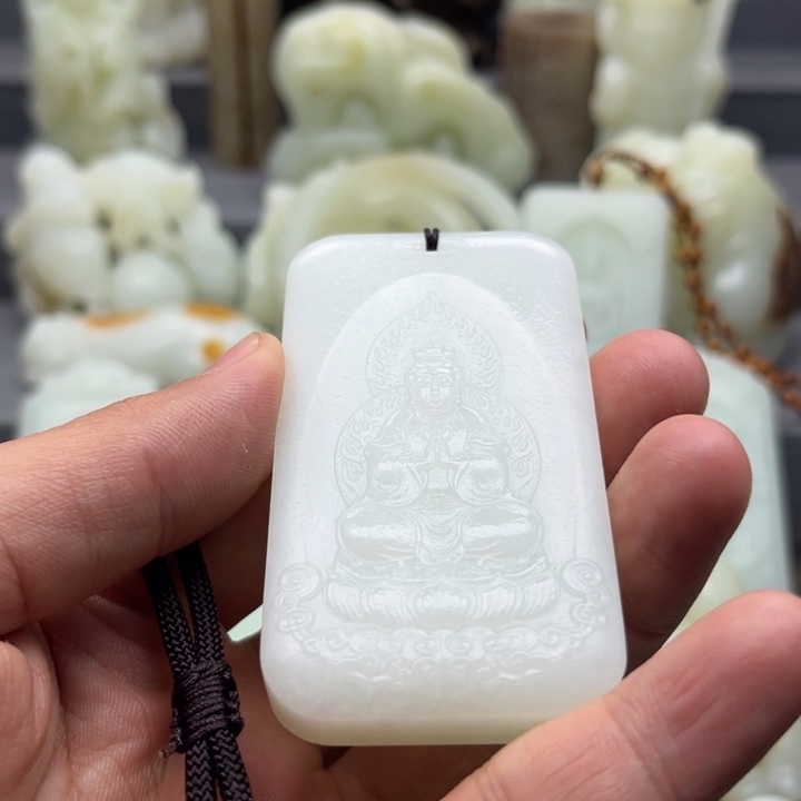 和田玉未镶嵌挂件