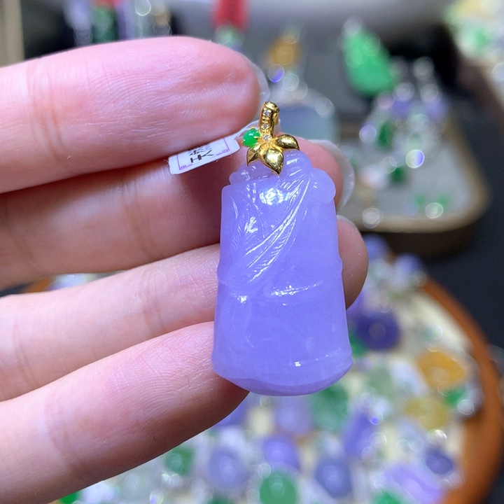 【闪购商品】翡翠颈饰18K金镶嵌翡翠吊坠项链