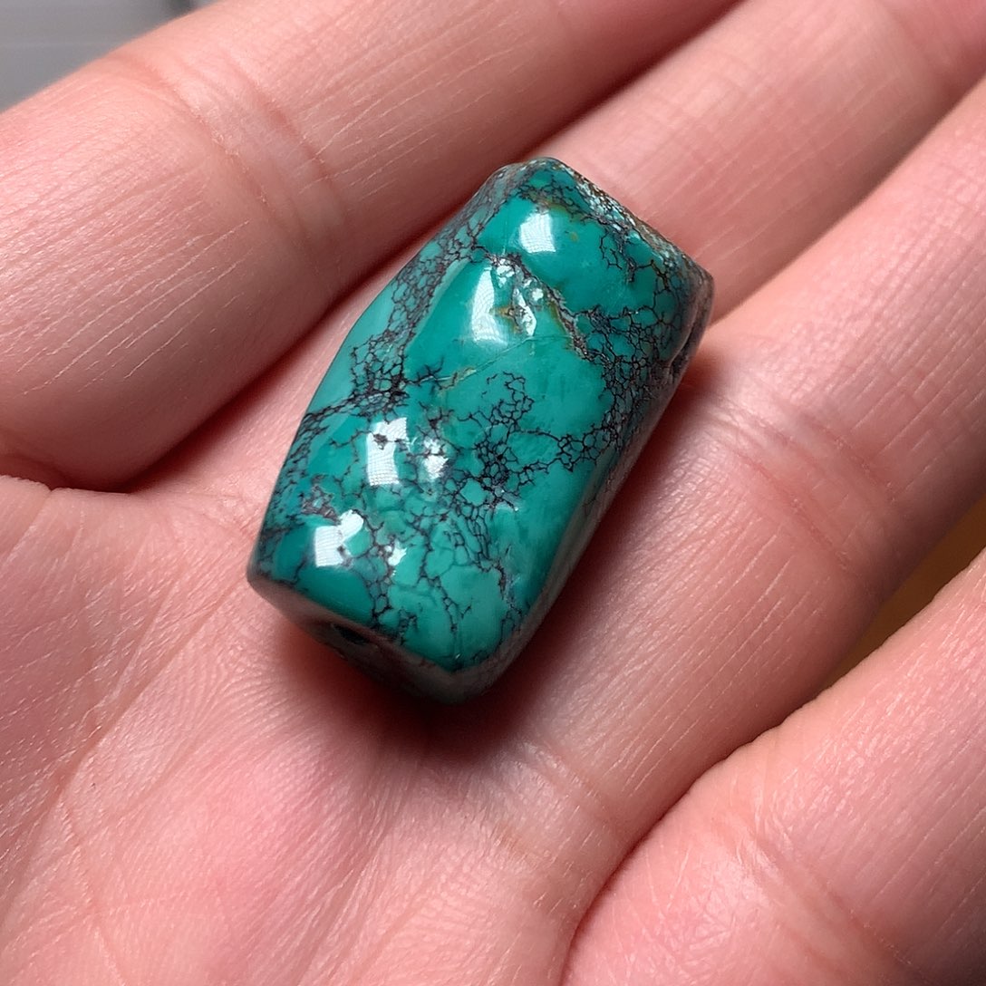 四***歪绿松石未镶嵌珠宝奇石