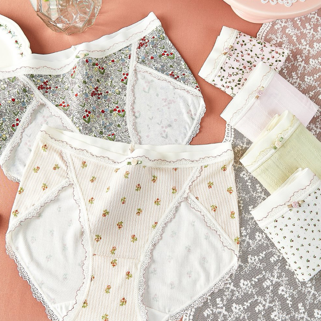 62111 62112 62113《玫园时光》 女士中腰碎花薄款透气内裤