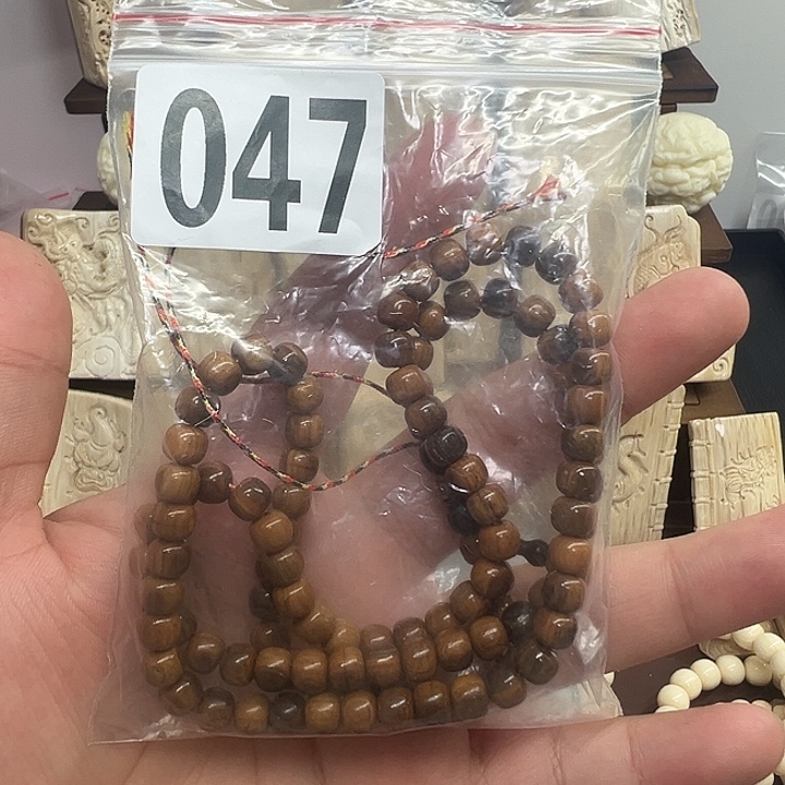 书***巡天然猛犸牙雕刻品