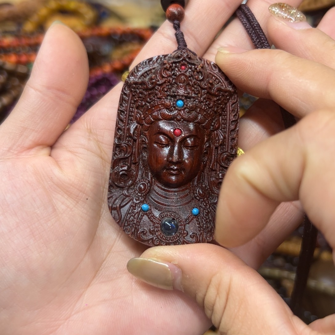 维腊木（绿檀）无事牌