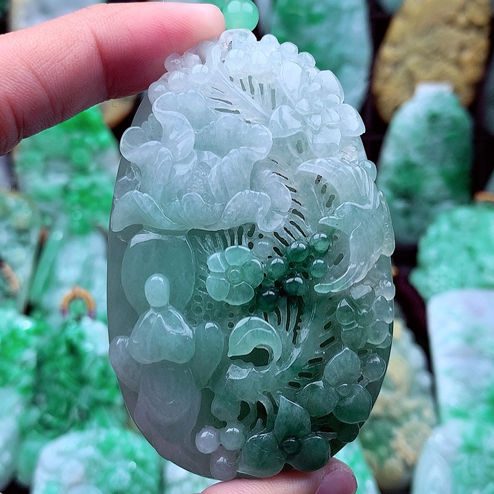 翡翠吊坠(不含链)未镶嵌