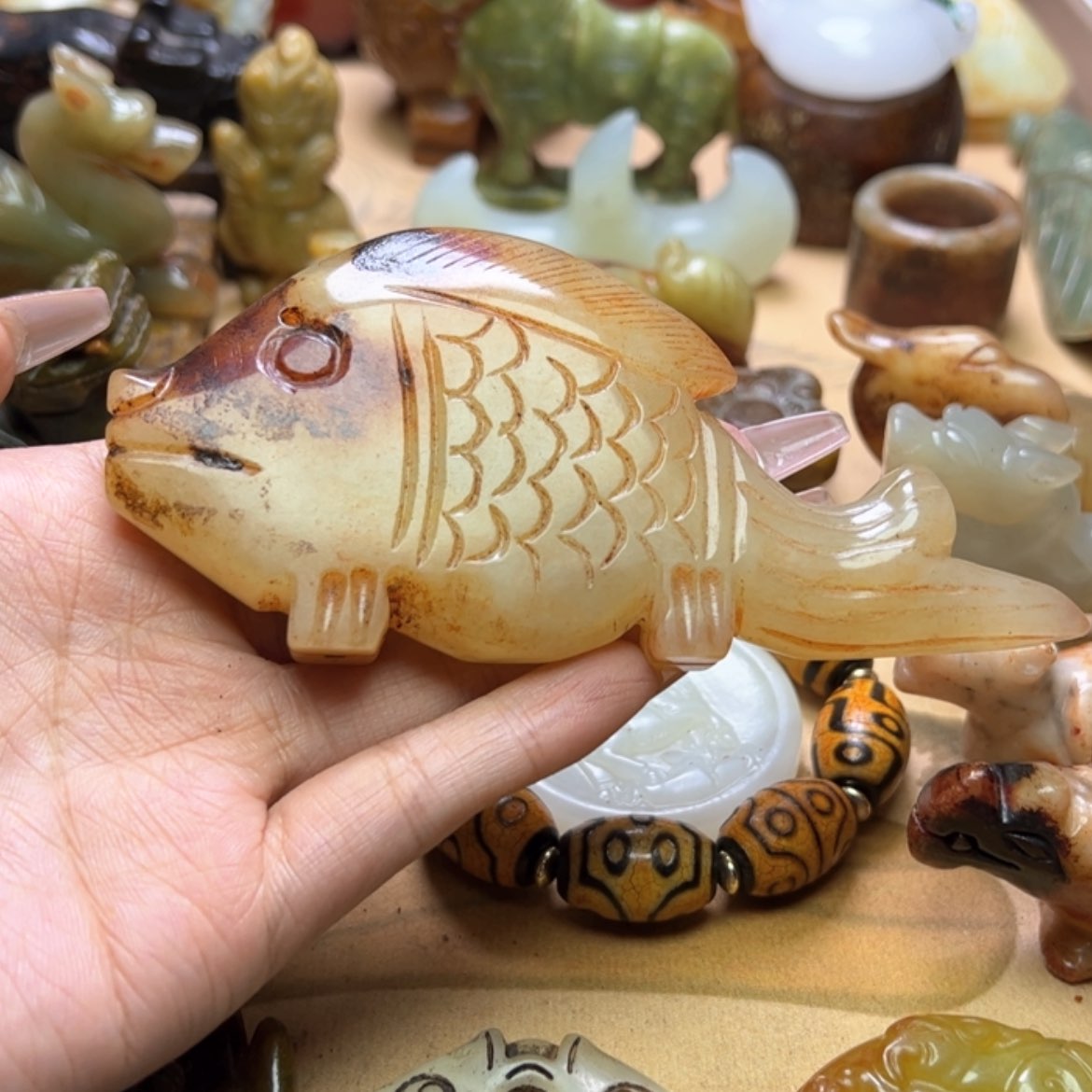 【闪购商品】蛇纹石玉颈饰未镶嵌