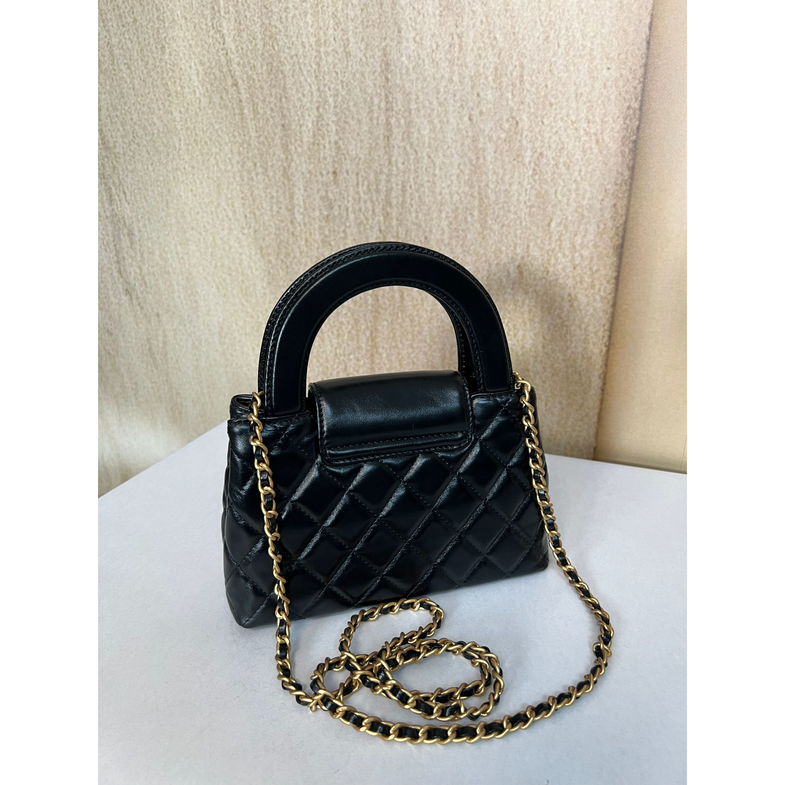 TOLEX2025新款手工油蜡一代半圆女包黑色