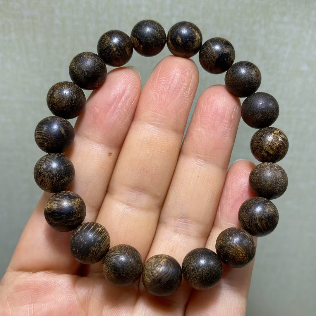 沉香沉水文莱老料1.0单圈手串