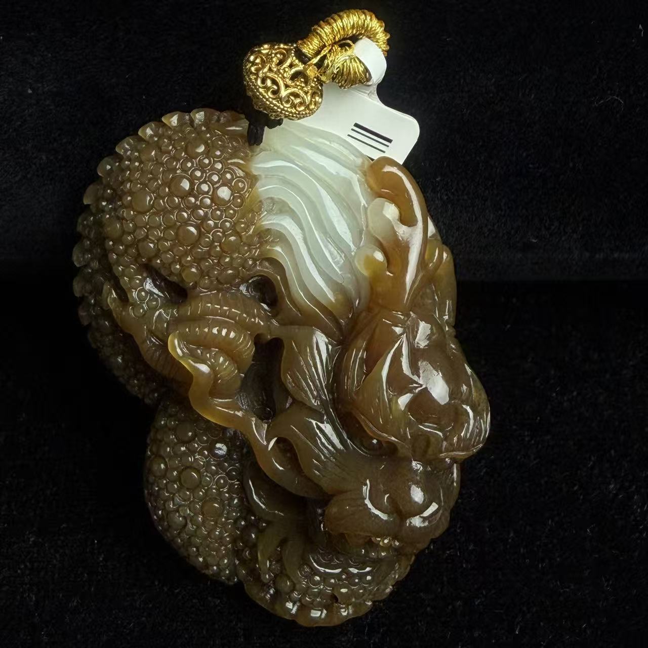 龙行天下挂件且末糖D027