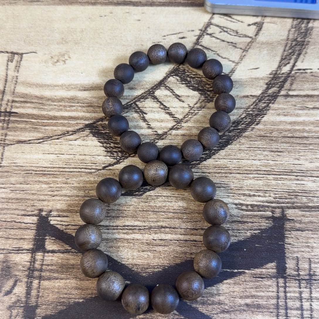 手串沉香千*绿棋金沙叶卡1.4和张勺子卡1.2