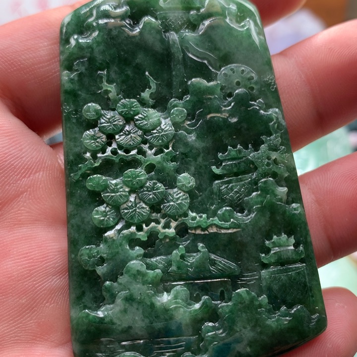 翡翠颈饰未镶嵌保真天然a货翡翠