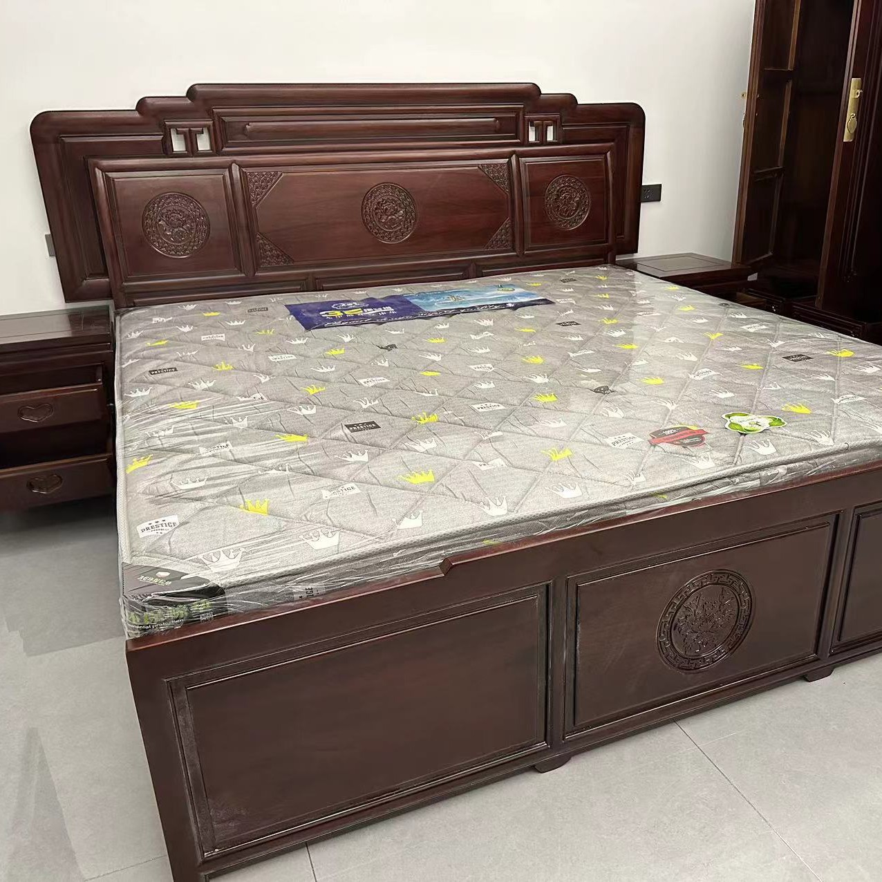 实木床，可定制尺寸颜色