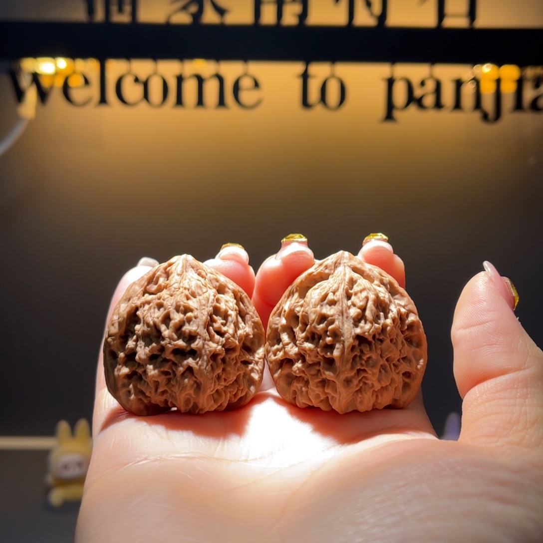 y***g吊坠文玩核桃南将