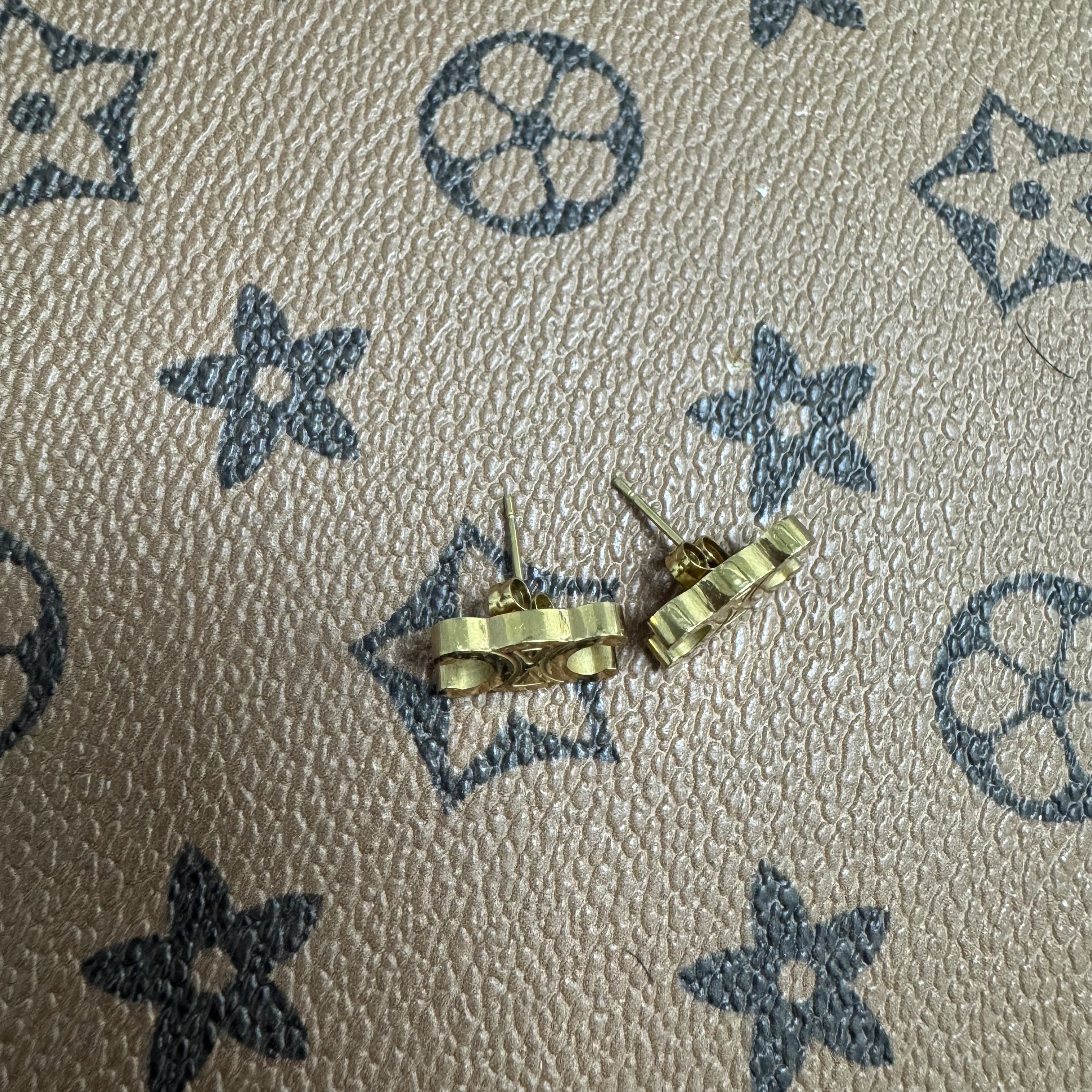 钛钢耳饰 精致小耳钉311