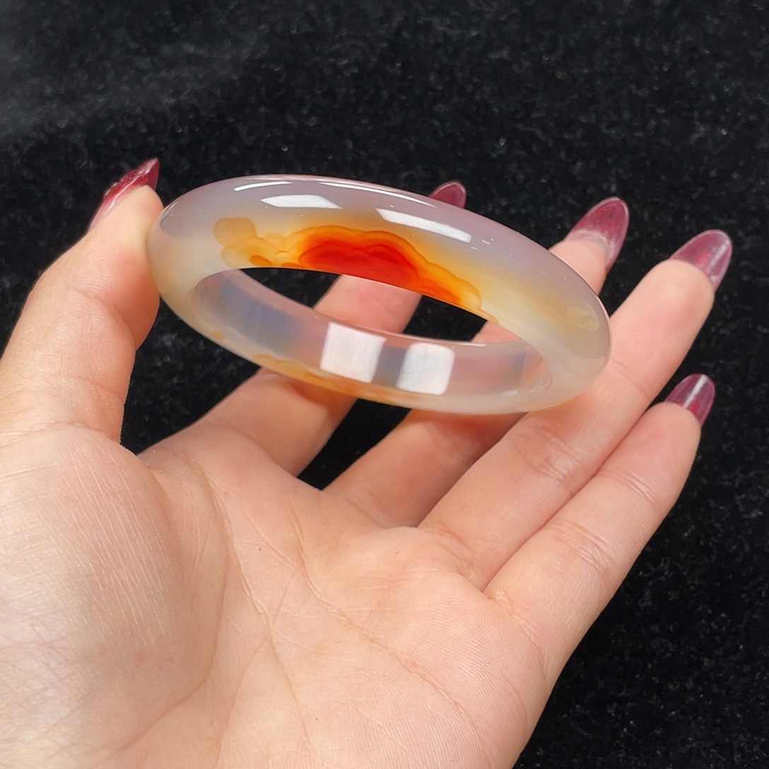 玛瑙/玉髓手镯未镶嵌