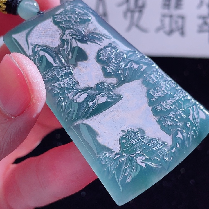 翡翠颈饰未镶嵌999999999