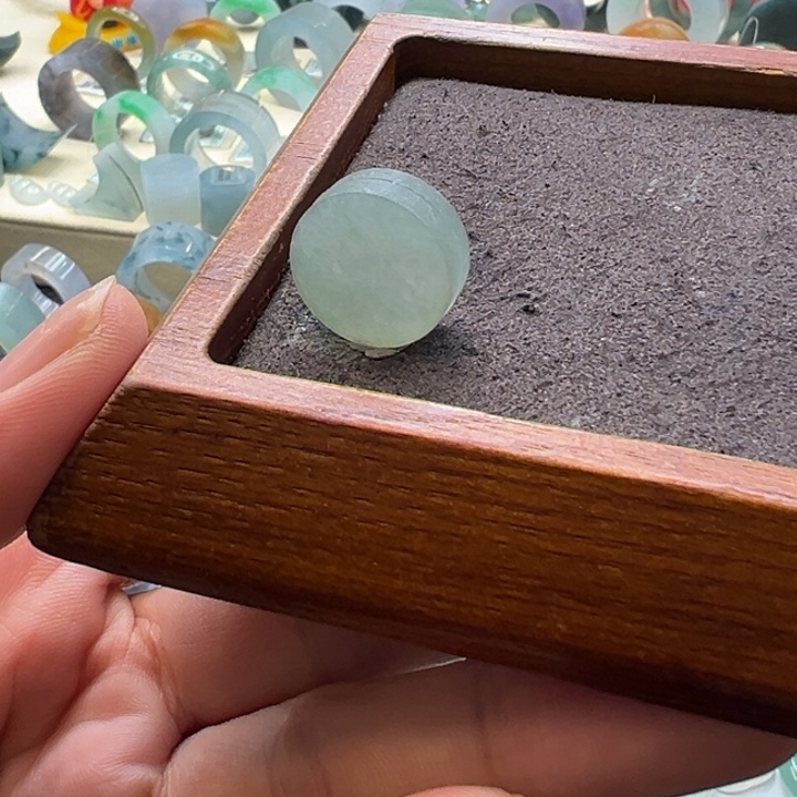 定制翡翠未镶嵌开播福利