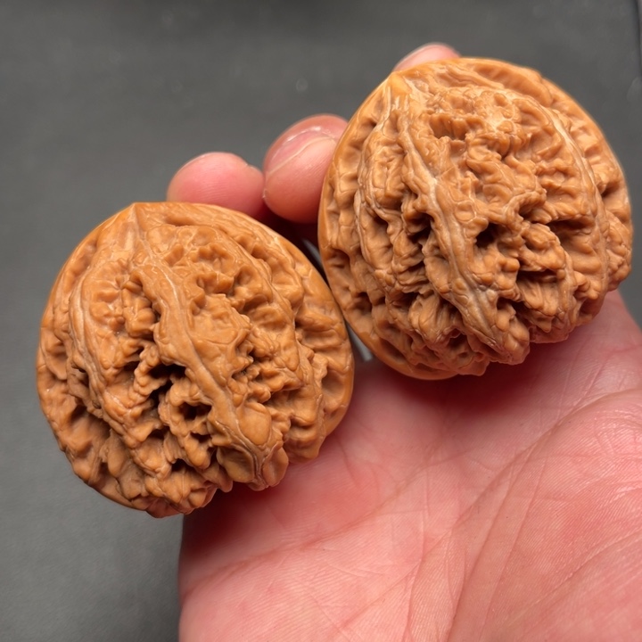 文玩核桃把件大粗筋