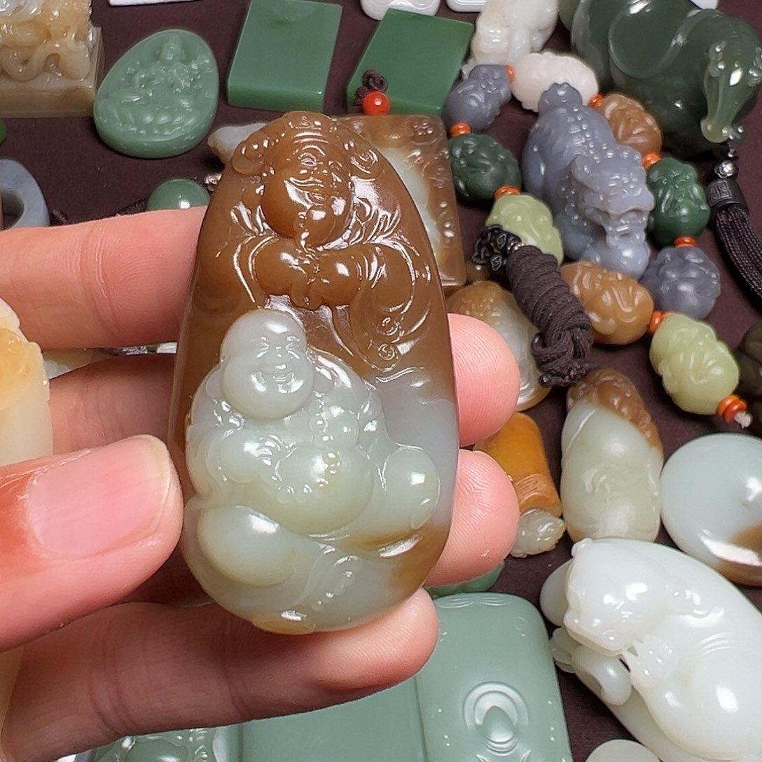 和田玉挂件未镶嵌