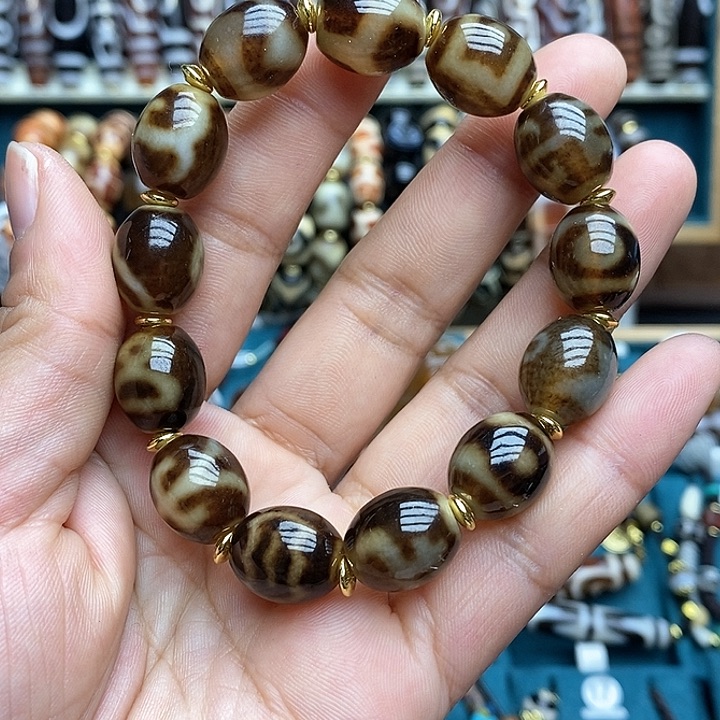 玛瑙/玉髓颈饰合金