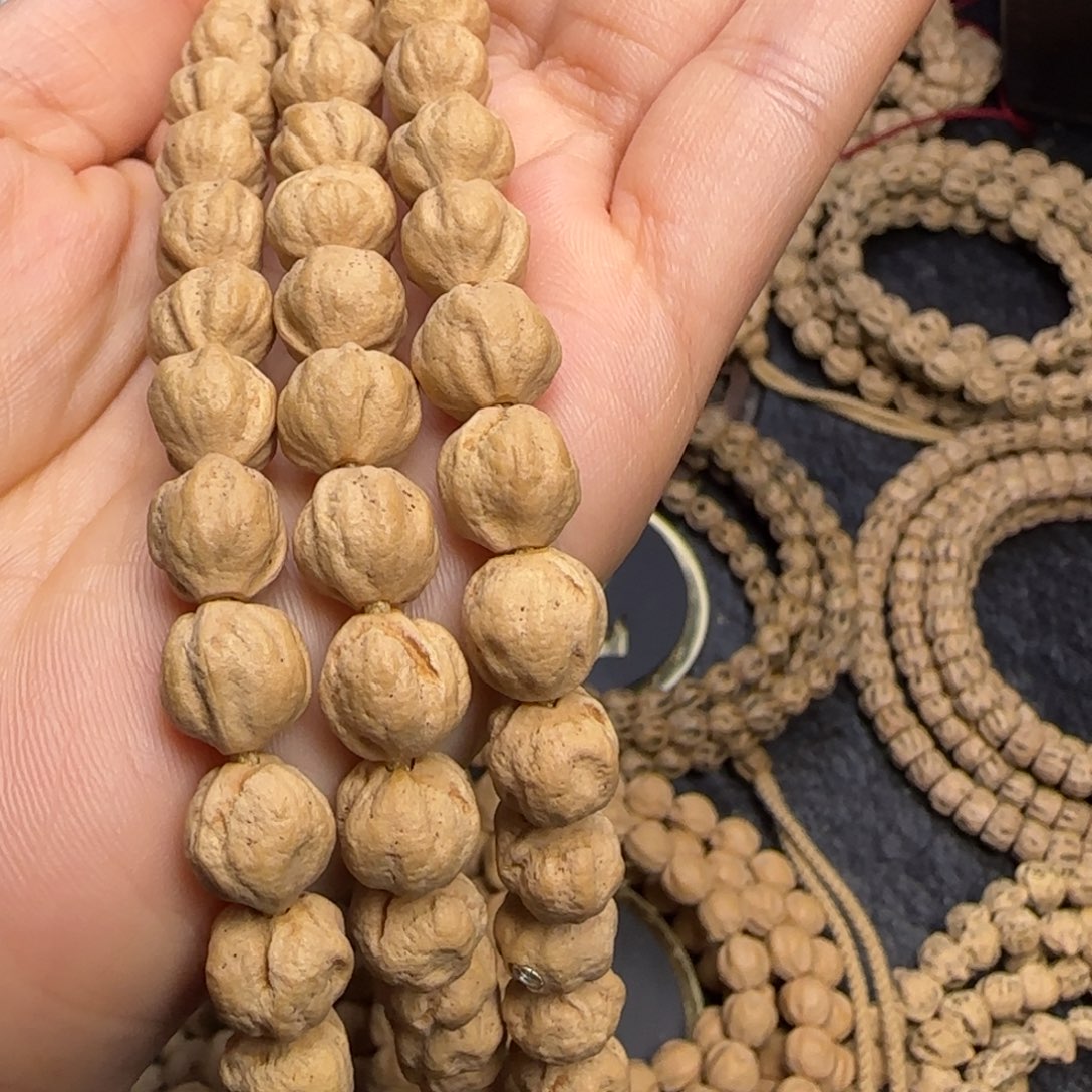 柏香籽/百香籽手串冬***冬