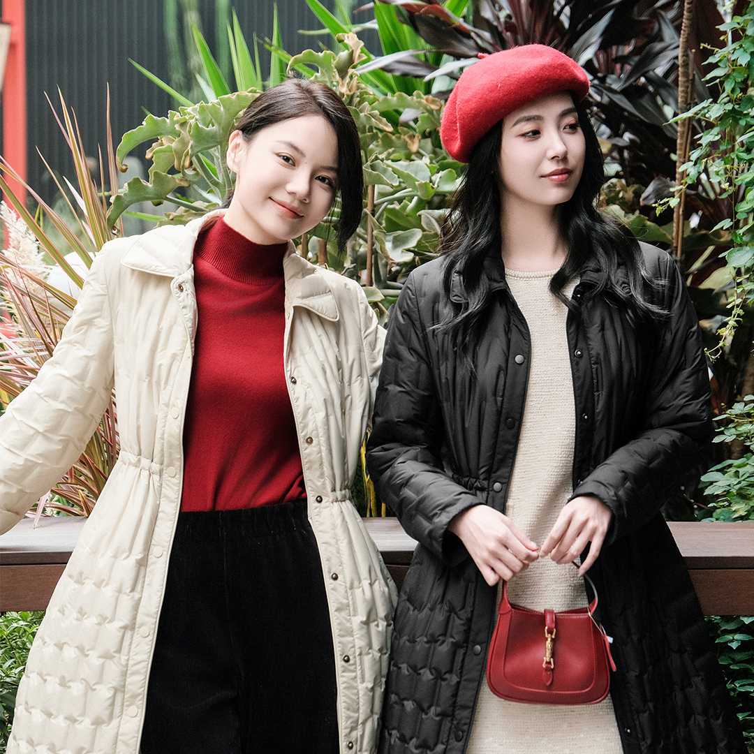 谭飞暖气片儿鹅绒服官方秋冬季新款轻薄收腰中长款羽绒服女DR