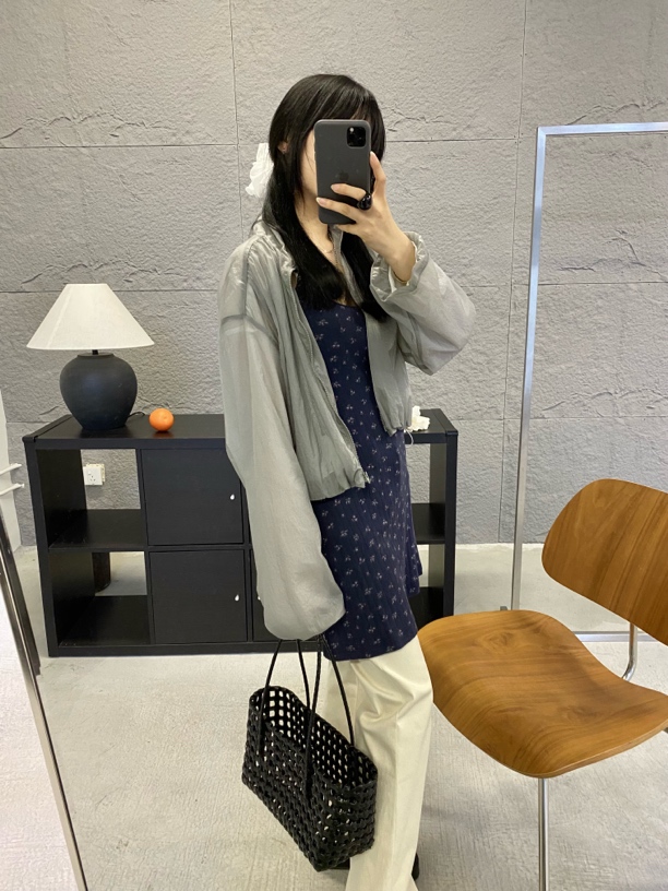 法式小清新碎花吊带裙温柔修身蕾丝花边设计