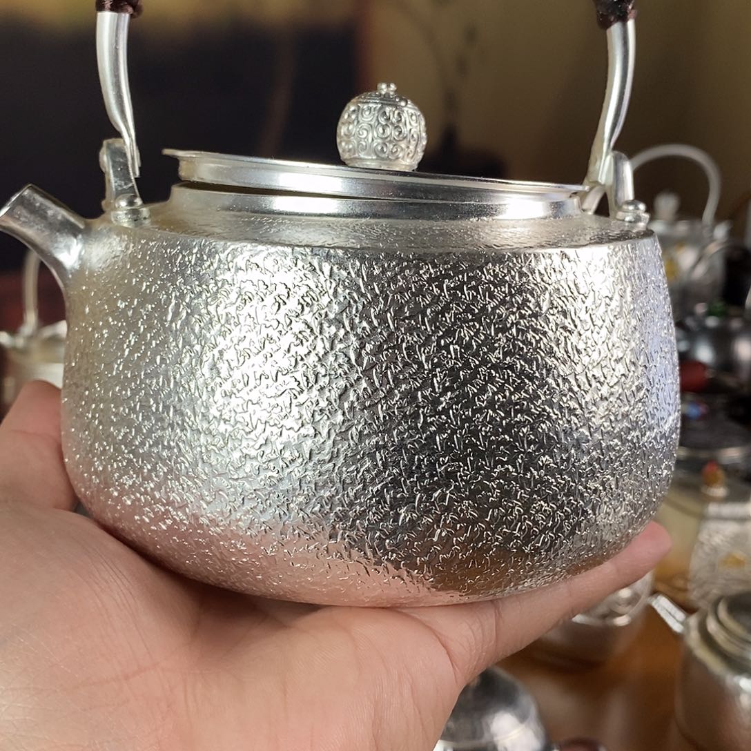 用***6手工制作紫铜壶工艺