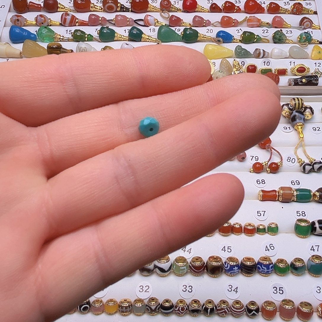 青***橙玛瑙/玉髓未镶嵌颈饰