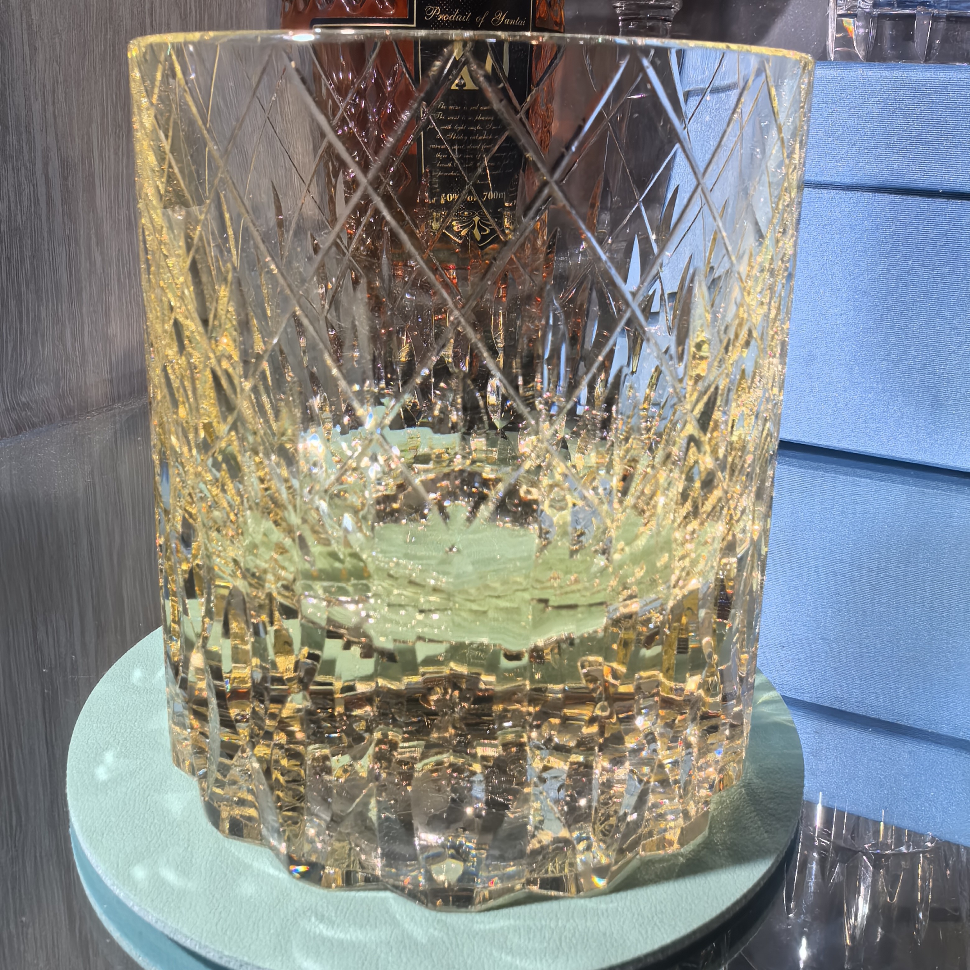 切子手工杯洋酒杯套装家用威士忌酒杯高端XO专用杯网红创意可旋转