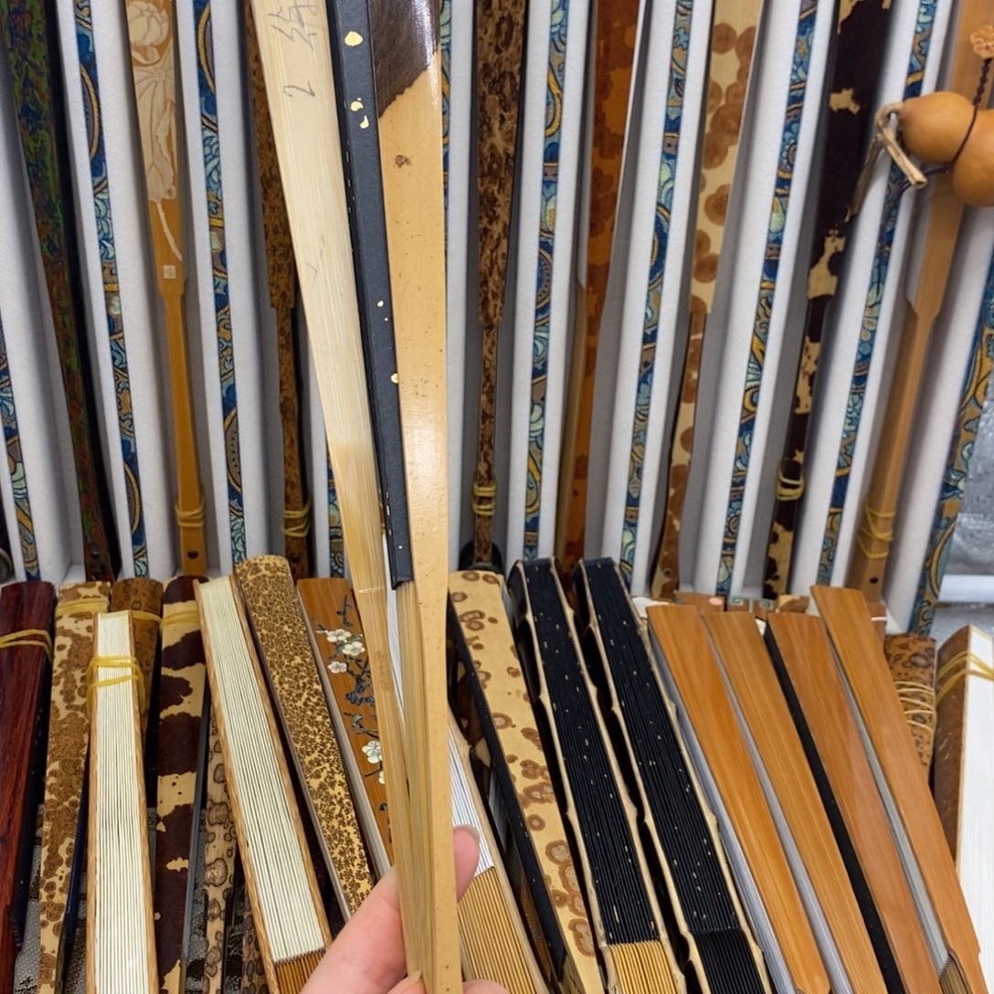 扇子去月月月月我想我