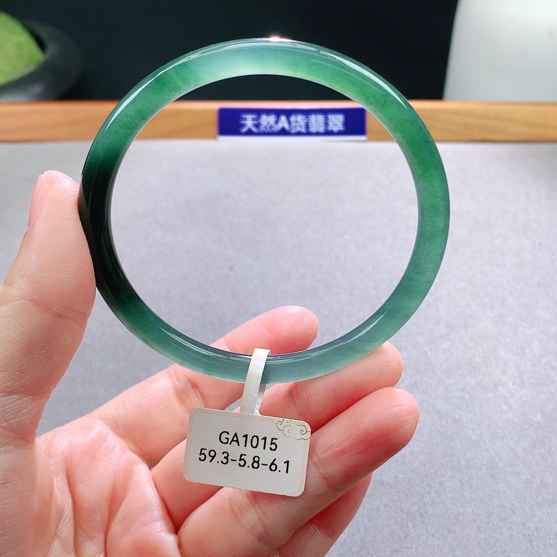 未镶嵌手镯翡翠天然翡翠手镯a货