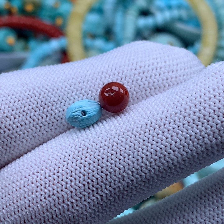 南红玛瑙未镶嵌珠宝奇石