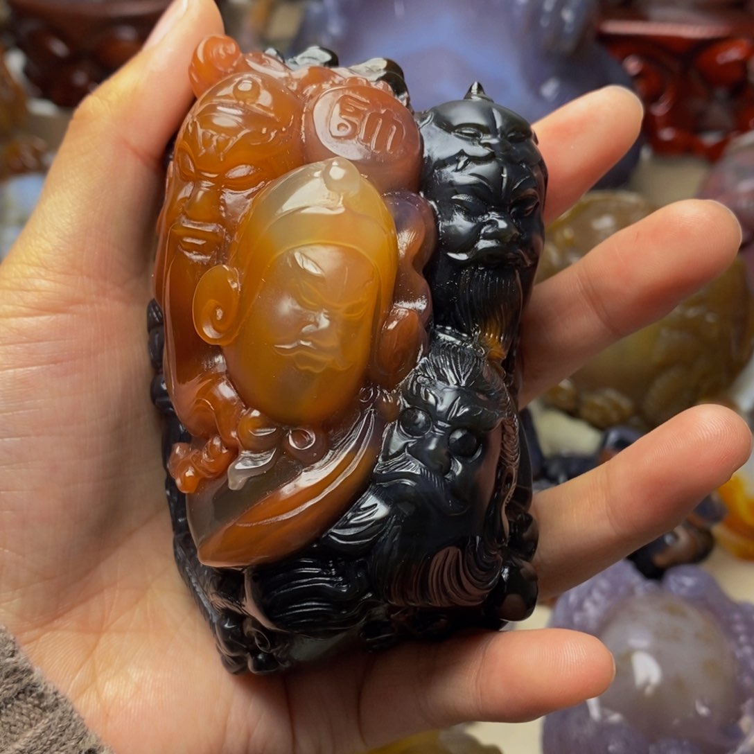 玛瑙/玉髓摆件未镶嵌@***门