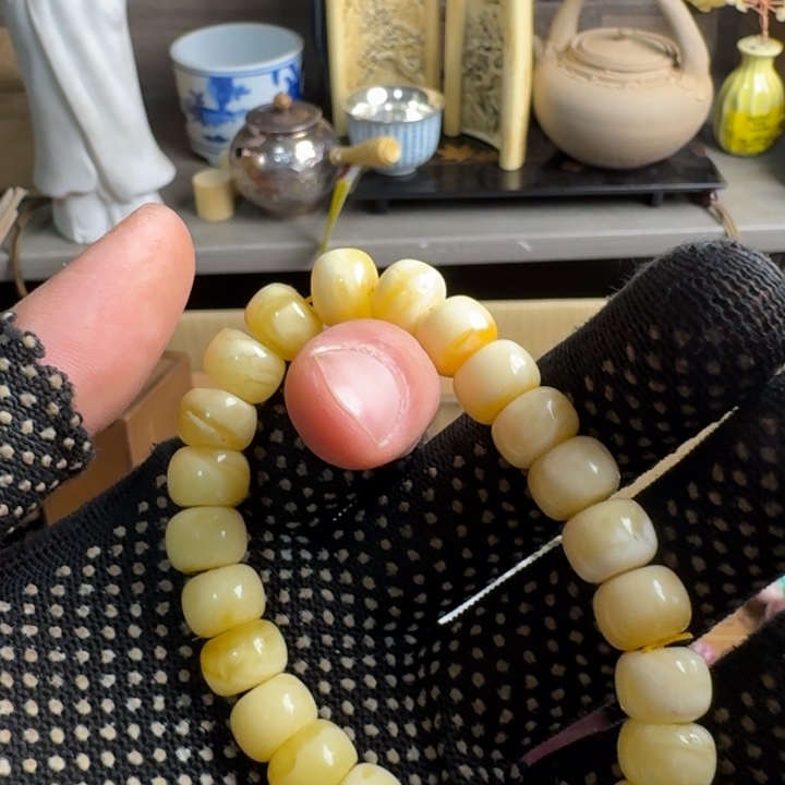 砖雕瓷器工艺品摆件等