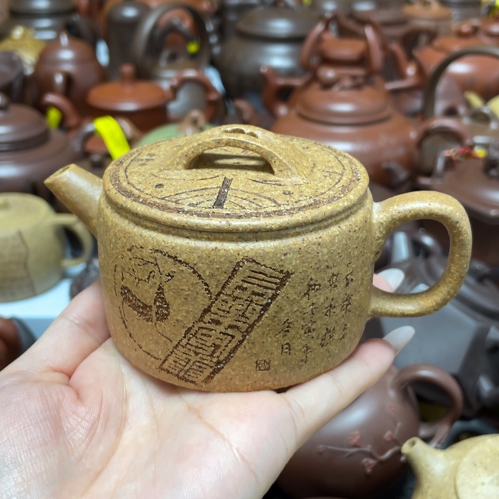 大***哥茶壶紫砂紫砂艺术作品