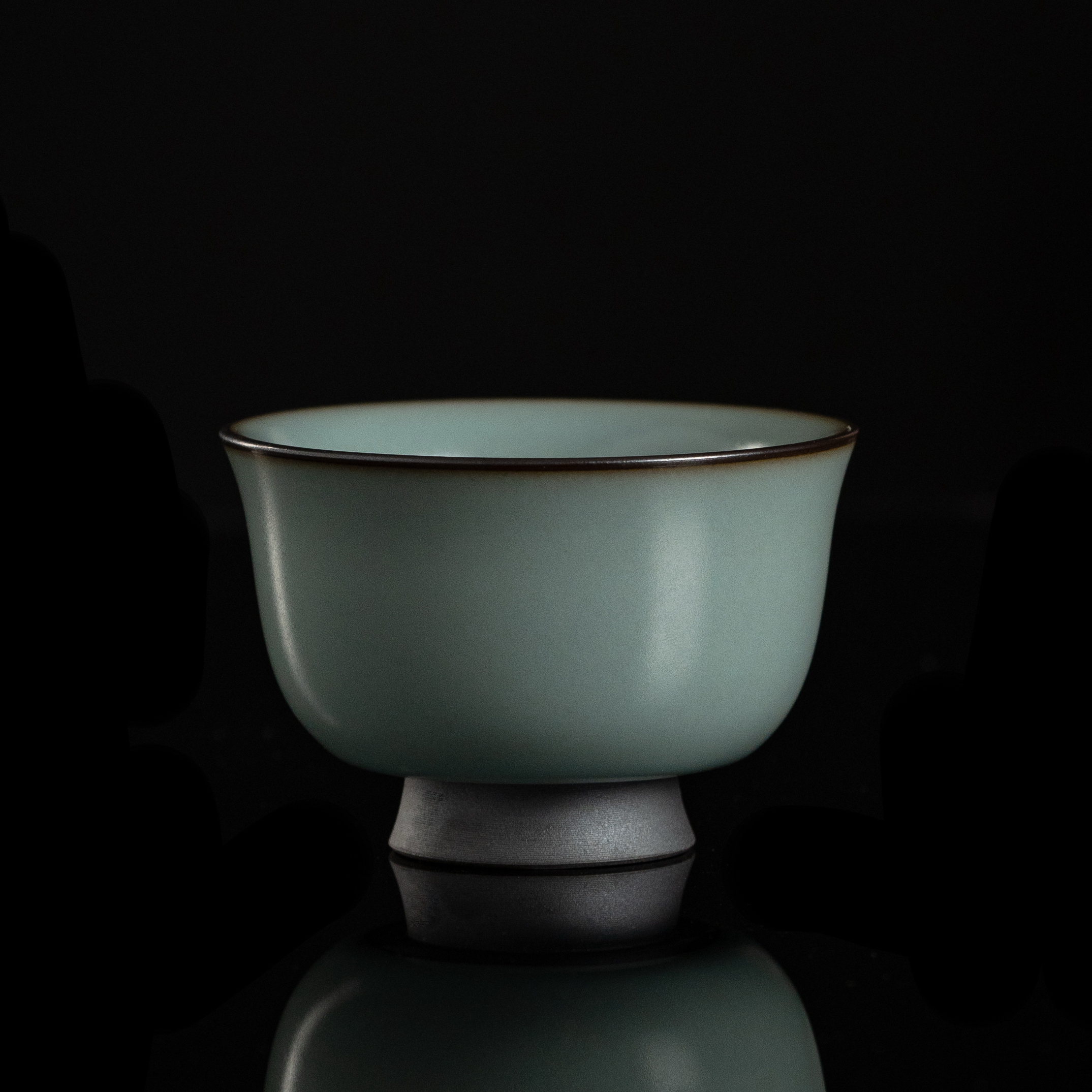 弘茗道 雾蓝色铁胎汝窑压手杯 仿古釉手工精修品茗杯 陶瓷高端杯