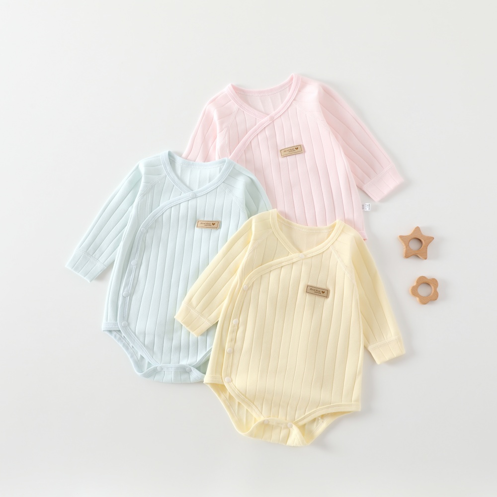 （拍 2 件送方巾） 秋冬舒绒婴儿包屁衣新生儿衣服A类无骨爬服打底