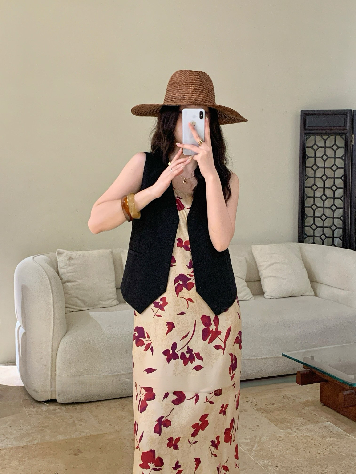 【H】高奢·定制面料·不对称盘扣设计马甲·水墨纹理·时尚博主范