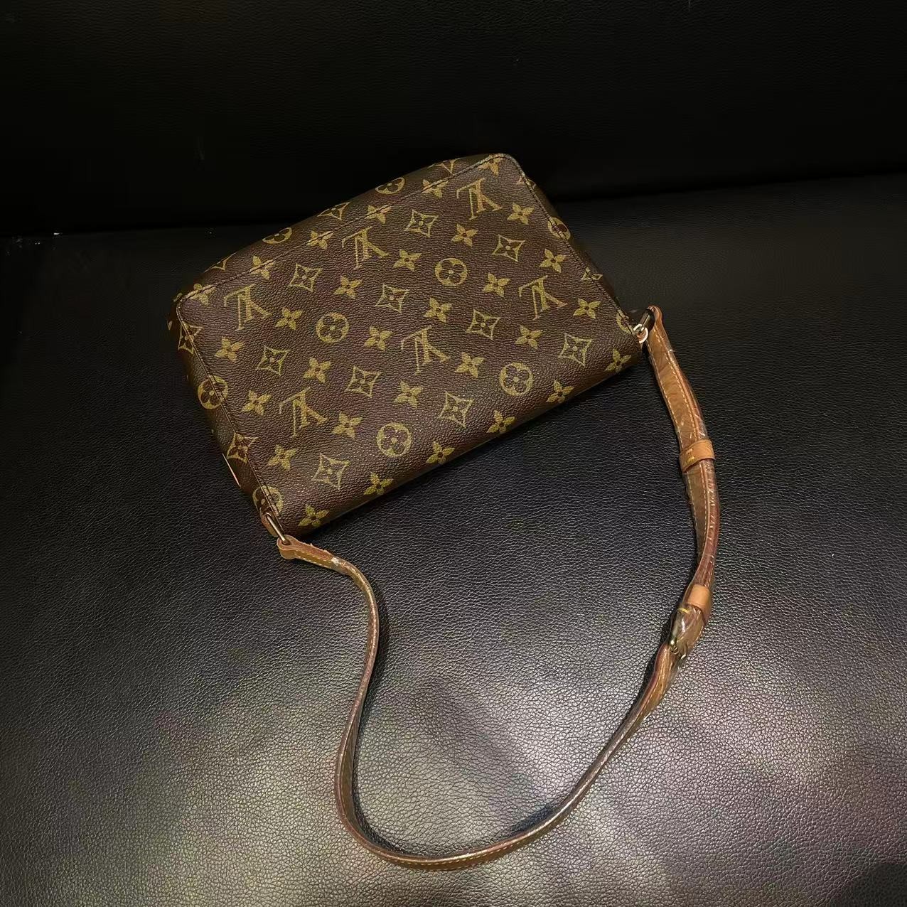 95新 LouisVuitton/路易威登 二弟/派40/7726/单肩包