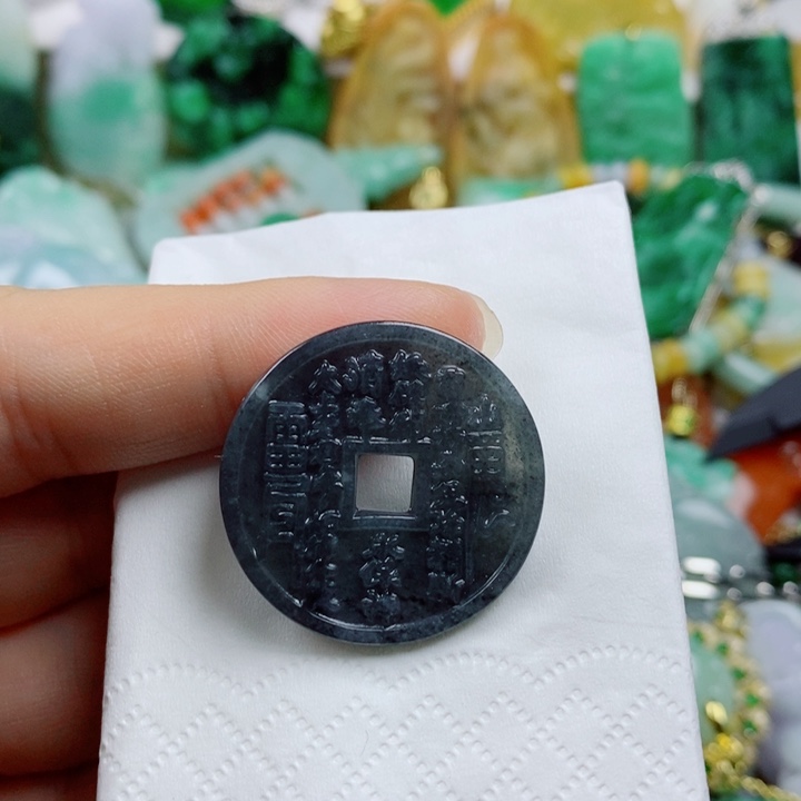 翡翠吊坠(不含链)未镶嵌