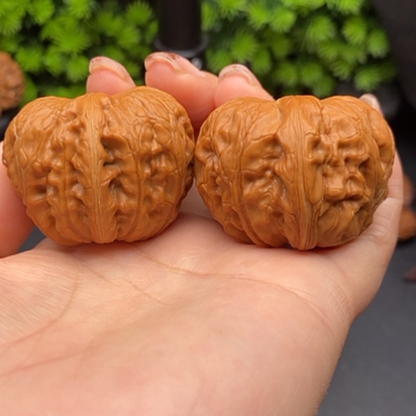 【闪购商品】文玩核桃把件茶**色元宝