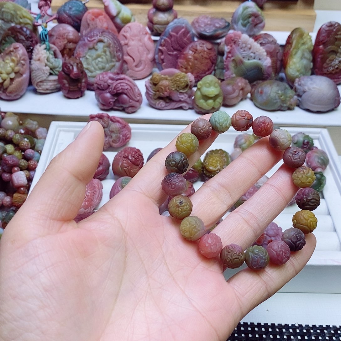 玛瑙/玉髓盐源玛瑙未镶嵌