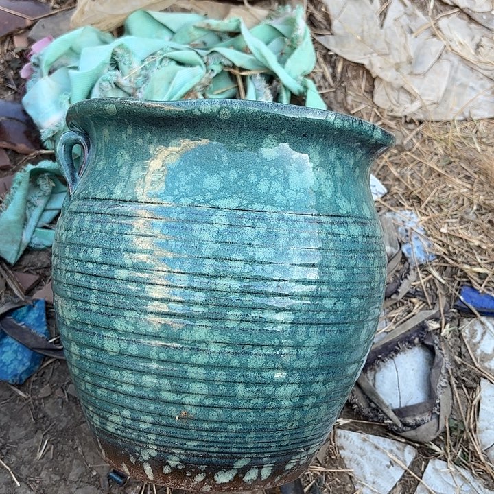 正品紫砂口20高20绿色2个。。。。。