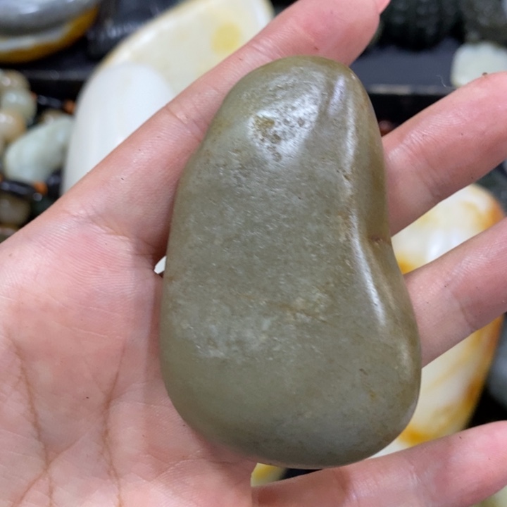 未镶嵌和田玉（糖玉）挂件