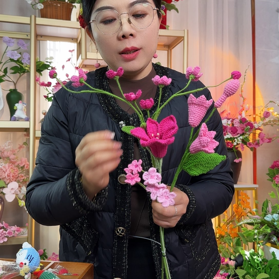 手工钩织设计花束