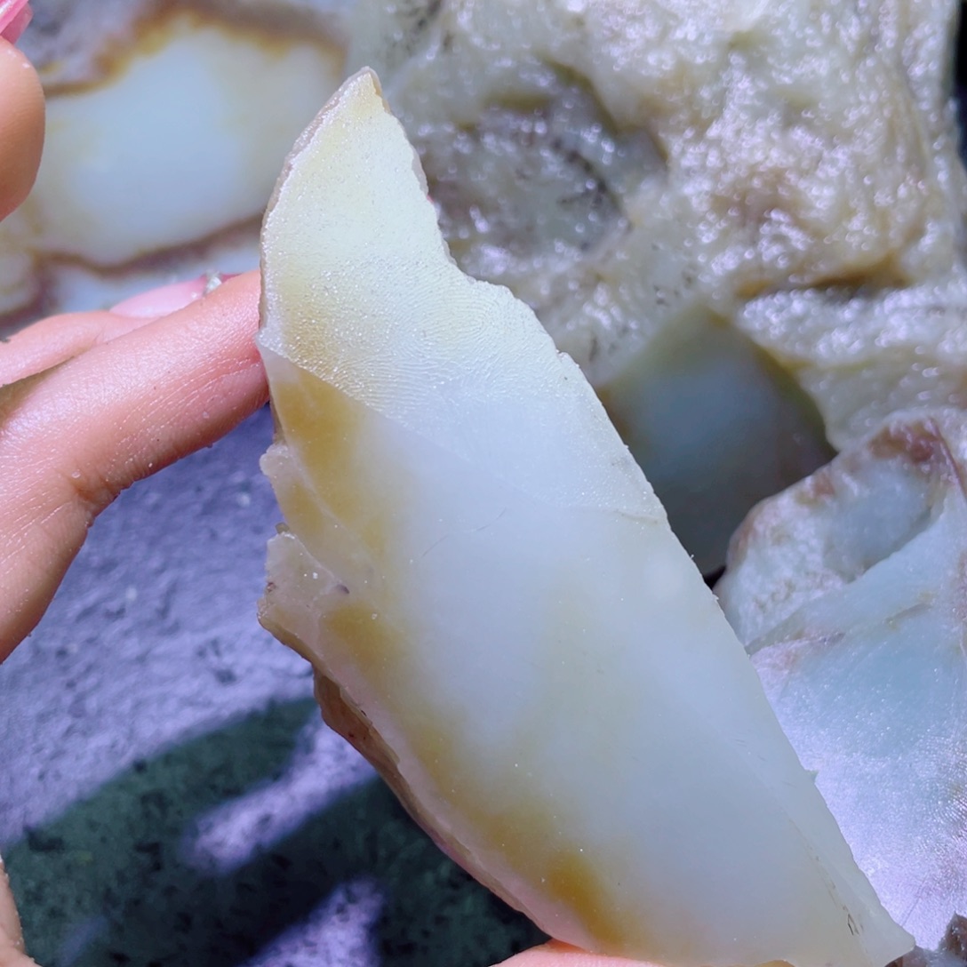 开***贸和田玉未镶嵌珠宝半成品